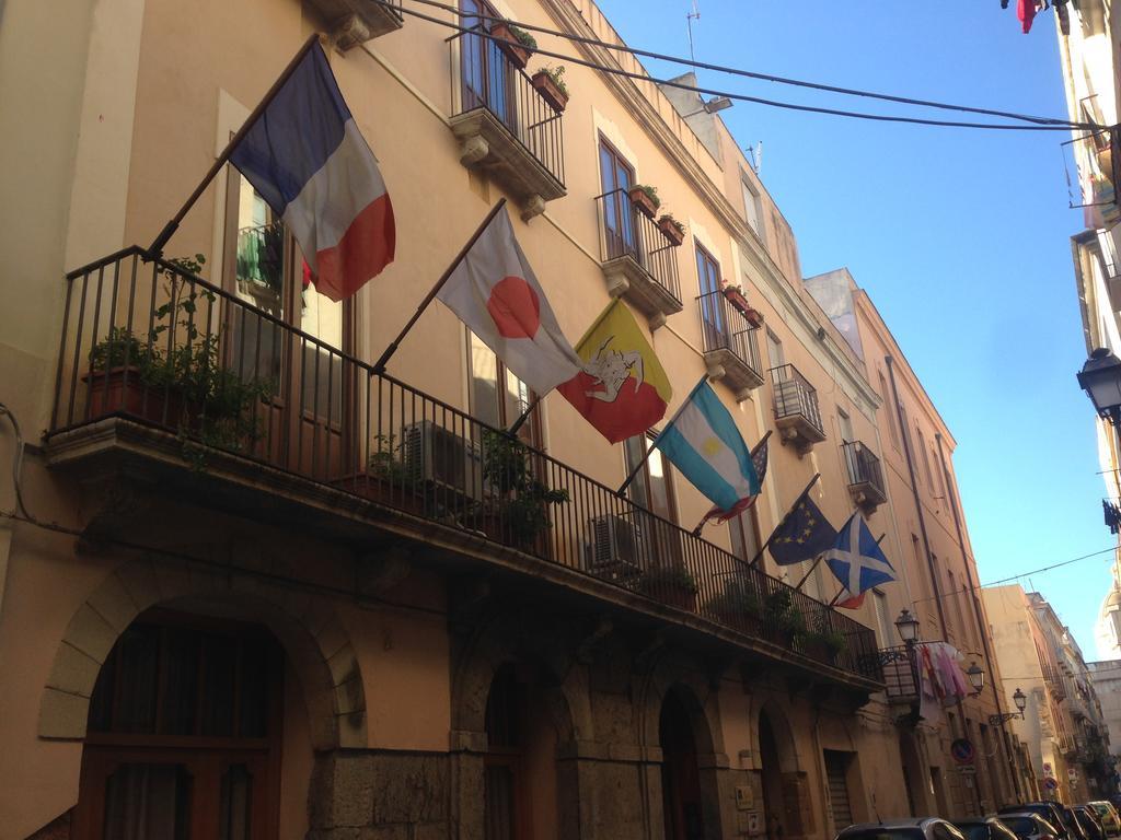 Abita Appartamenti Trapani Bagian luar foto