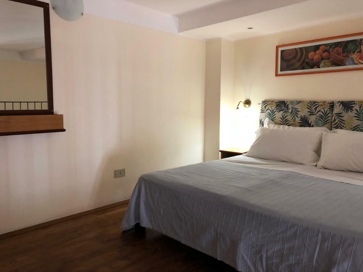 Abita Appartamenti Trapani Bagian luar foto